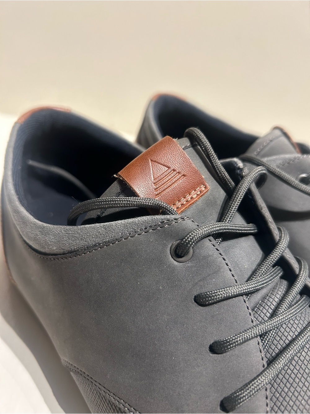 Aldo Men's Casual Lace-Up Shoes, Gray with Brown Accent, Size 13